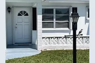 907 SW 3rd Avenue, Boynton Beach, FL 33426 - Photo 1