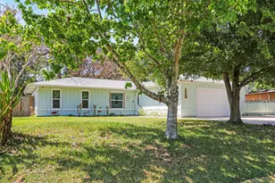 5909 Seagrape Dr, Fort Pierce, FL 34982 - Photo 1