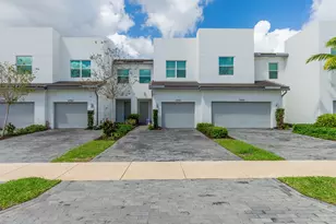 5002 Navali Dr, Lake Worth, FL 33467 - Photo 1