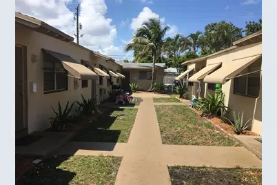 1927 Lincoln Street #4, Hollywood, FL 33020 - Photo 1