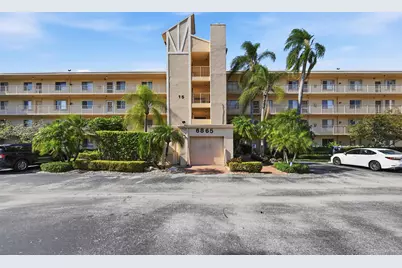 6865 Huntington Lane #106, Delray Beach, FL 33446 - Photo 1