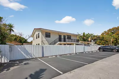 1501 NE 7th Avenue #5, Fort Lauderdale, FL 33304 - Photo 1