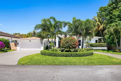 735 NE 6th Street, Boca Raton, FL 33432 - Photo 1