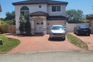 8448 NW 196th Terrace, Hialeah, FL 33015 - Photo 1