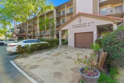 1251 SW 125th Avenue #105t, Pembroke Pines, FL 33027 - Photo 1