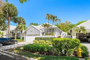 27 Wyndham Ln, Palm Beach Gardens, FL 33418 - Photo 1