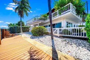 2200 NE 26th St, Wilton Manors, FL 33305 - Photo 1