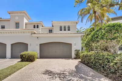 818 Spinnaker Drive E, Hollywood, FL 33019 - Photo 1