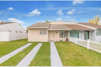 406 SW 96th Court SW #2, Miami, FL 33174 - Photo 1