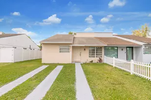 406 SW 96th Ct SW, Miami, FL 33174 - Photo 1