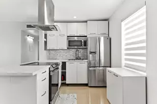471 Capri, Delray Beach, FL 33484 - Photo 1