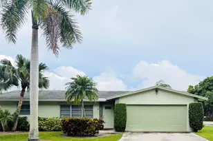 1314 NW 2nd Cir, Boca Raton, FL 33432 - Photo 1