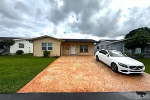 7502 NW 58th Ct, Tamarac, FL 33321 - Photo 1