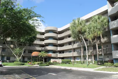 1100 Colony Point Circle #314, Pembroke Pines, FL 33026 - Photo 1