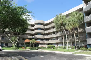 1100 Colony Point Cir, Pembroke Pines, FL 33026 - Photo 1