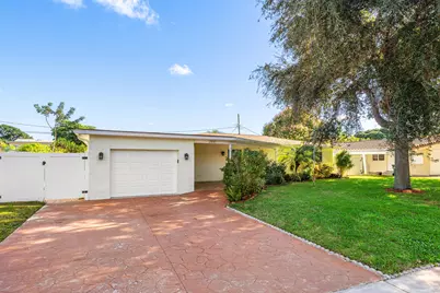 2100 NE 4th Avenue, Boca Raton, FL 33431 - Photo 1