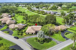 133 Clubhouse Blvd, Atlantis, FL 33462 - Photo 1