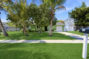 423 Foresta Terrace, West Palm Beach, FL 33415 - Photo 1