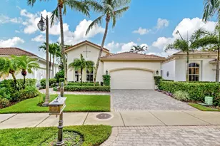 122 Andalusia Way, Palm Beach Gardens, FL 33418 - Photo 1