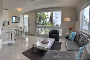 1705 N Riverside Dr, Pompano Beach, FL 33062 - Photo 1