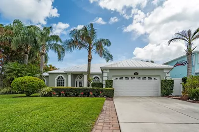 527 NW Bellworth Place, Jensen Beach, FL 34957 - Photo 1