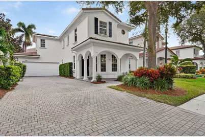 318 September Street, Palm Beach Gardens, FL 33410 - Photo 1