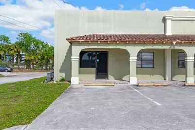515 S 3rd Street, Fort Pierce, FL 34950 - Photo 1