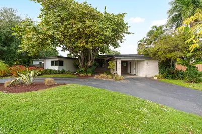 2829 NE 17th Avenue, Wilton Manors, FL 33334 - Photo 1