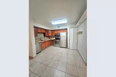 3680 N 56th Avenue #812, Hollywood, FL 33021 - Photo 1
