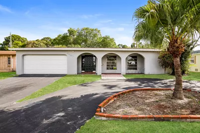 8460 Southampton Drive, Miramar, FL 33025 - Photo 1