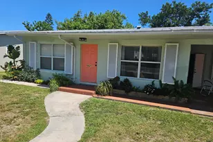 1621 Seaway Dr, Fort Pierce, FL 34949 - Photo 1