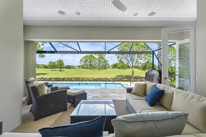 842 Carolina Circle SW, Vero Beach, FL 32962 - Photo 1