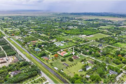 19340 SW 190th Street, Miami, FL 33187 - Photo 1
