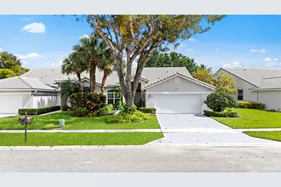 7825 Aberdeen Lakes Drive, Boynton Beach, FL 33472 - Photo 1