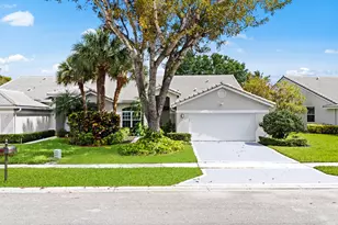 7825 Aberdeen Lakes Dr, Boynton Beach, FL 33472 - Photo 1