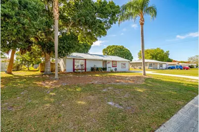 2255 15th Avenue SW, Vero Beach, FL 32962 - Photo 1