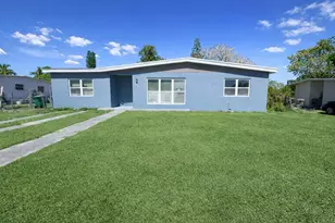 175 SE El Sito Ct, Port Saint Lucie, FL 34983 - Photo 1