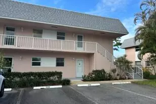 18081 SE Country Club Dr, Jupiter, FL 33469 - Photo 1