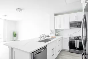 1551 N Flagler Dr, West Palm Beach, FL 33401 - Photo 1
