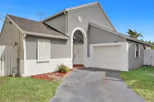 1180 SW 108th Terrace, Davie, FL 33324 - Photo 1