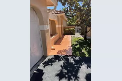 1311 Seagrape Circle, Weston, FL 33326 - Photo 1
