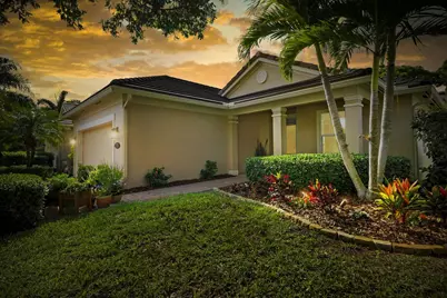 235 11th Square SW, Vero Beach, FL 32962 - Photo 1