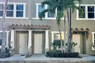 840 Marina Del Ray Ln, West Palm Beach, FL 33401 - Photo 1