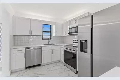 9233 SW 8th Street #404, Boca Raton, FL 33428 - Photo 1