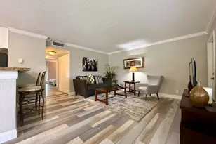 711 Forest Club Dr, Wellington, FL 33414 - Photo 1