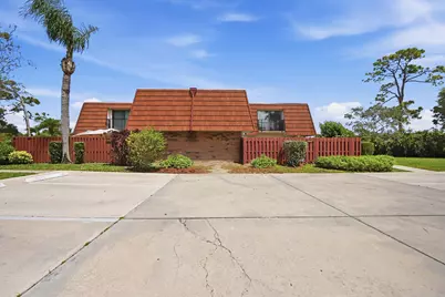 1485 Augusta Circle #124, Delray Beach, FL 33445 - Photo 1