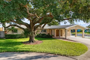 1059 Carambola Cir, West Palm Beach, FL 33406 - Photo 1