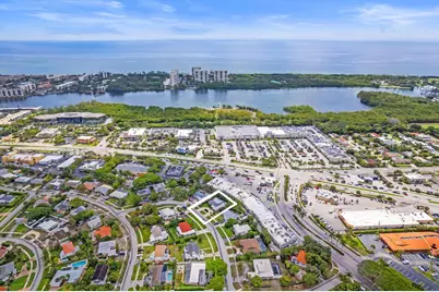 450 NE 5th Circle, Boca Raton, FL 33431 - Photo 1