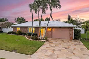 1640 NW 10th St, Boca Raton, FL 33486 - Photo 1