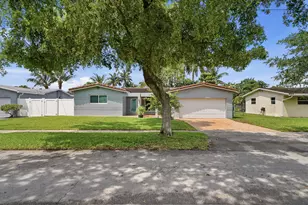 5261 SW 89th Ave, Cooper City, FL 33328 - Photo 1